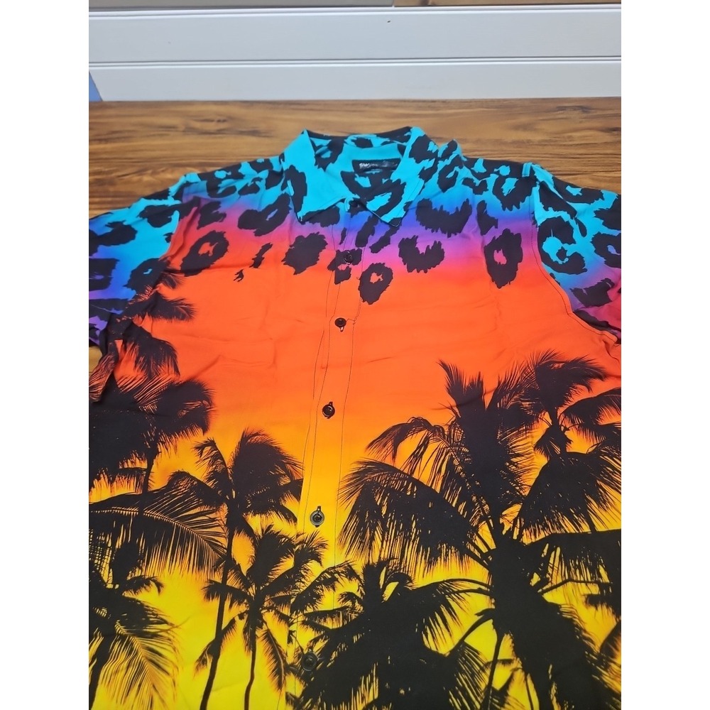 Smoke Rise Shirt Mens Size XL Colorful Graphic Button Up Tropical All Over Print